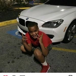 Meet your Posher, Eric